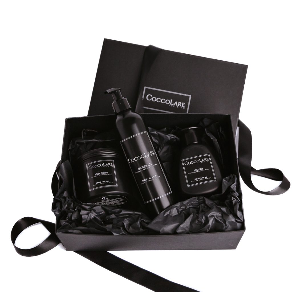 Coccolare Refreshing Ritual Collection - Body Scrub 300g, a Shower Gel 300ml and a Calla, Diffuser, 200ml (Black)